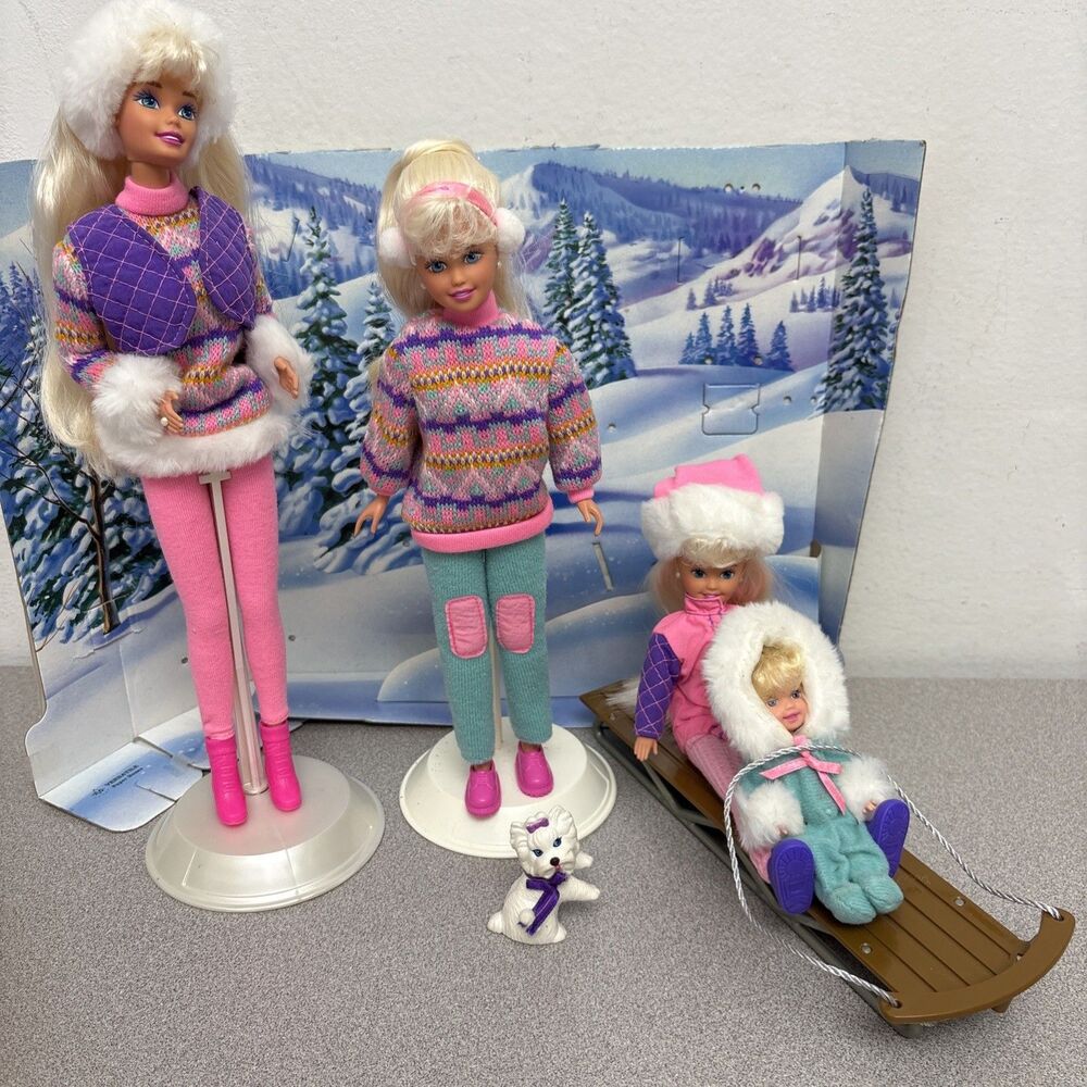 1995 Mattel Sledding Fun with Barbie and her Sisters #15645 Winter Holiday